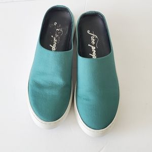 Free People wynwood slide sneaker Sz 38